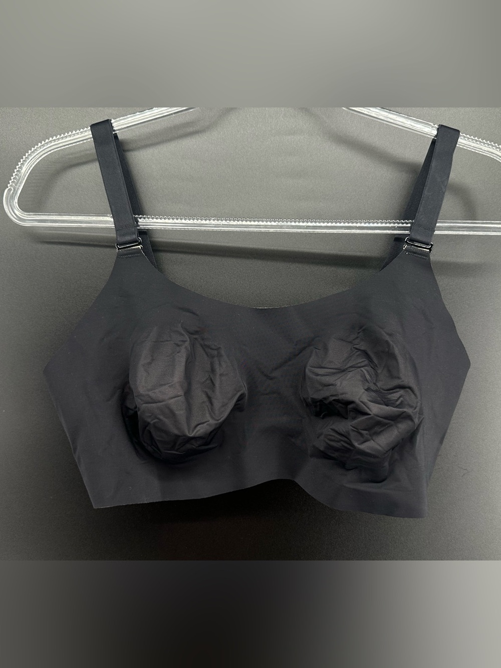 KNIX WEAR black no wire, non Padded nylon spandex Bra. Size 4